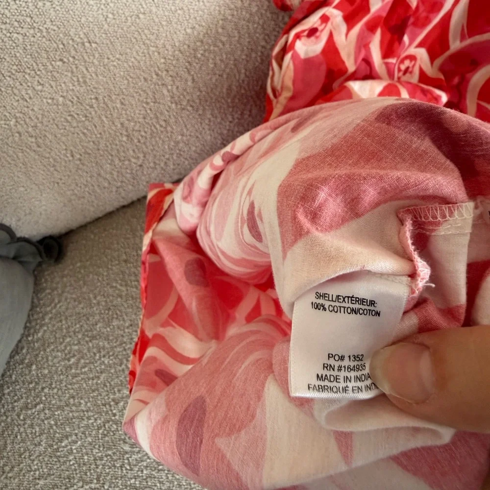 Frances Valentine Olive Holiday Floral Print Caftan🤍 - Picture 9 of 9